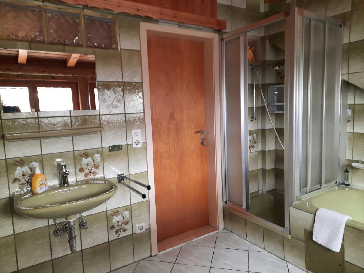 Haus Waldeck Apartment Furtwangen Ngoại thất bức ảnh