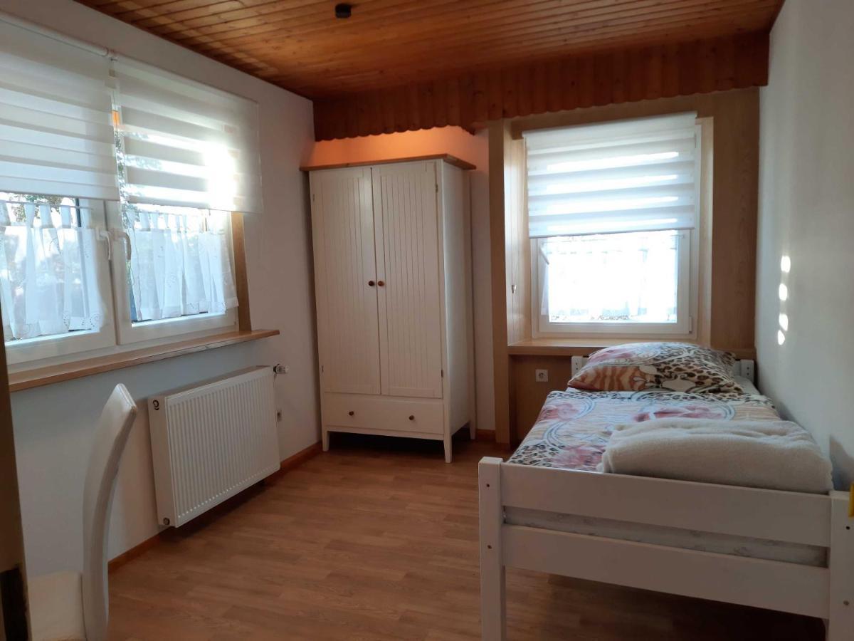 Haus Waldeck Apartment Furtwangen Ngoại thất bức ảnh