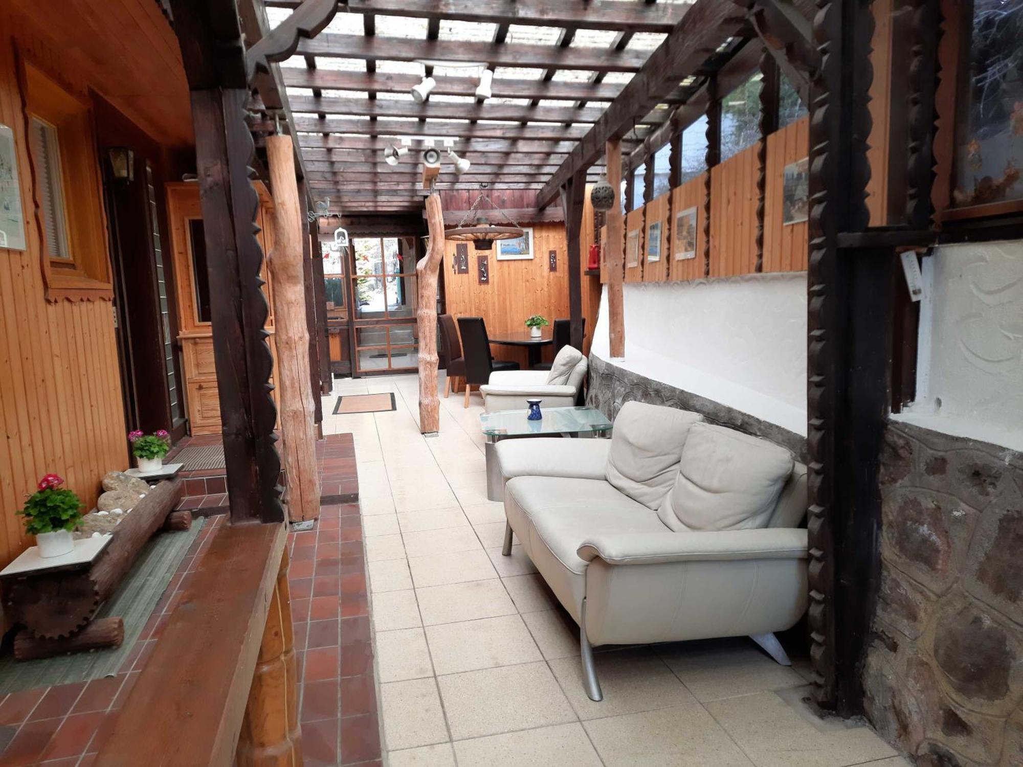 Haus Waldeck Apartment Furtwangen Ngoại thất bức ảnh